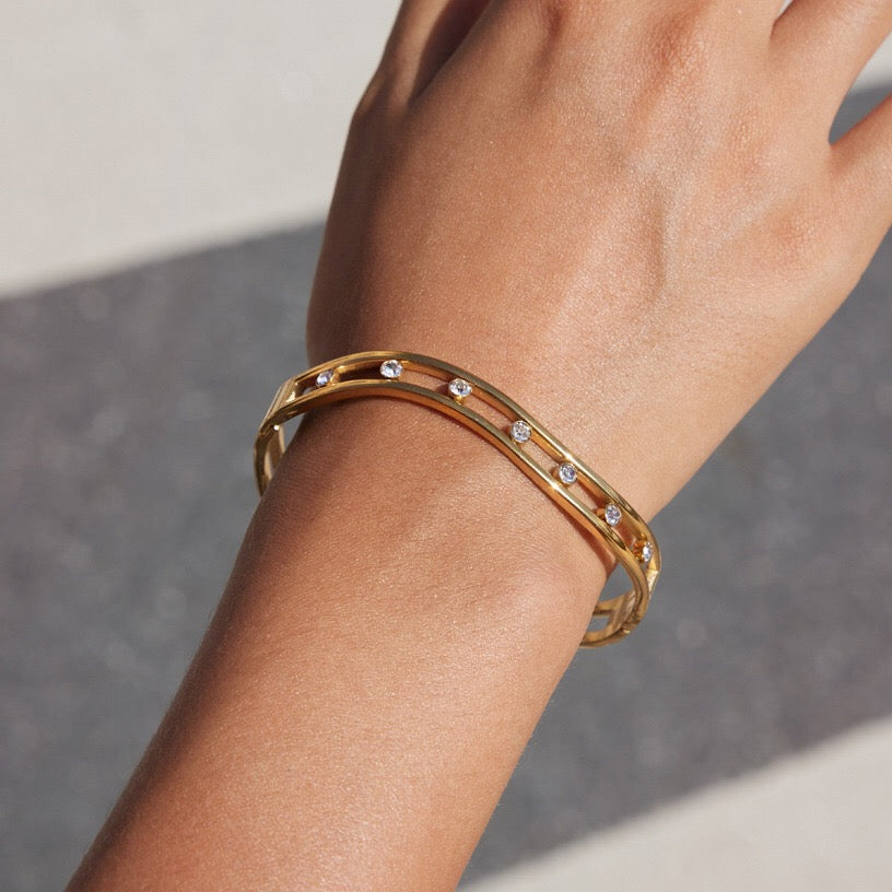 18K Gold Golden Ripple Statement Bangle Bracelet