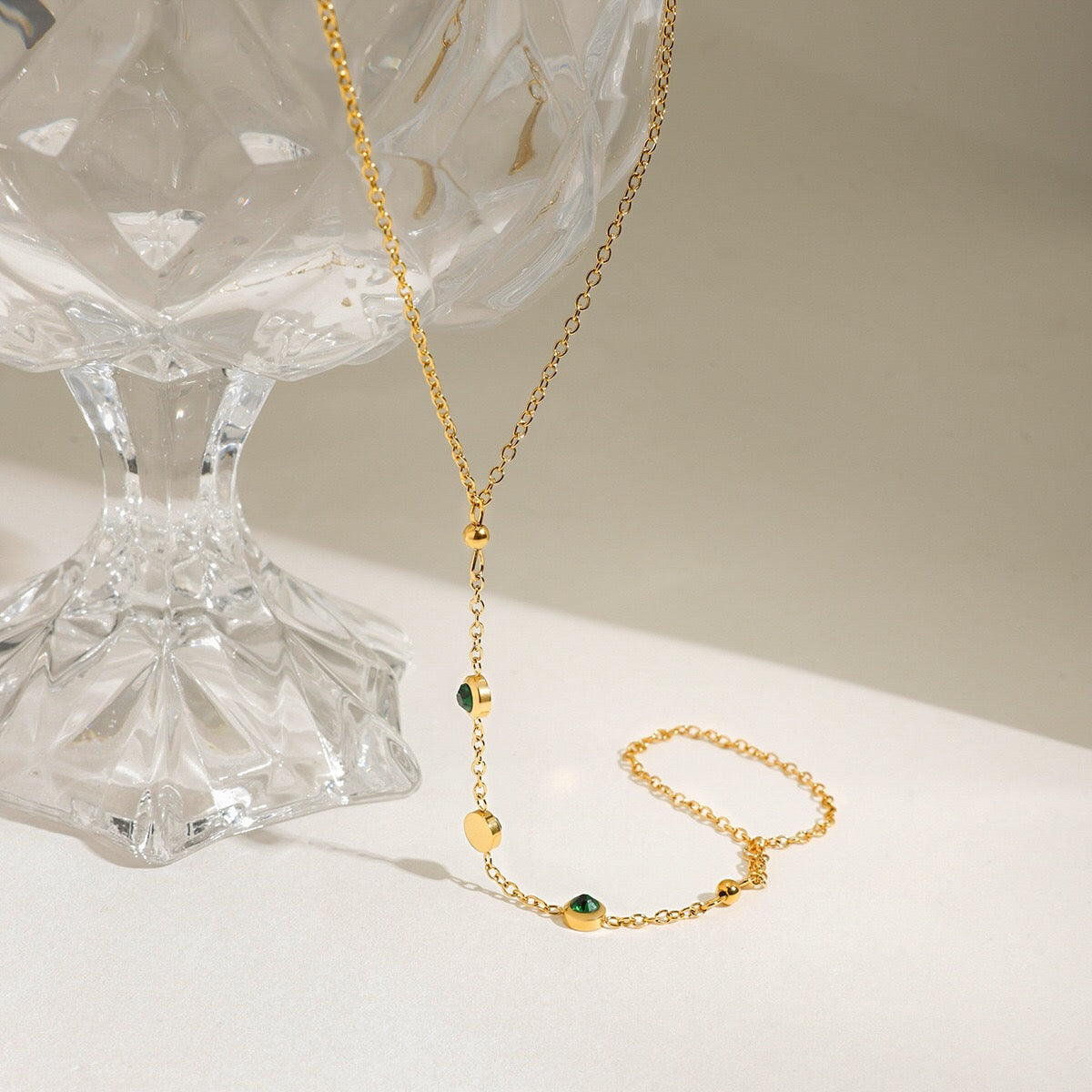 18K Gold Waterproof Emerald Gem Hand Chain Bracelet