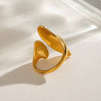 18K Gold Edgy Liquid Form Statement Ring