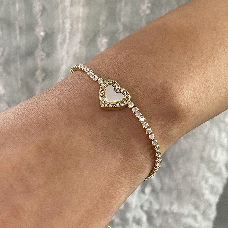 18K Gold Heart Tennis Bracelet