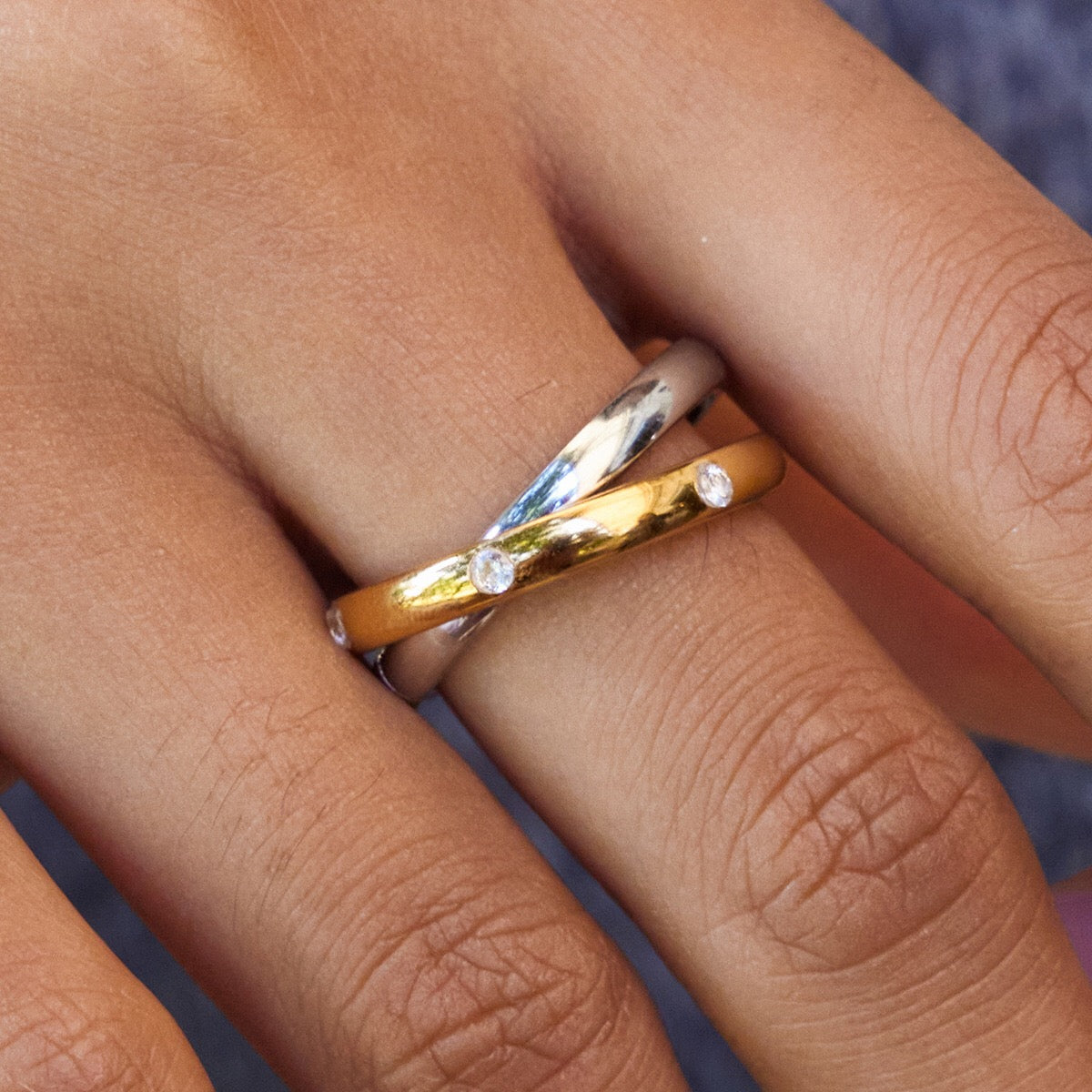 18K Gold and Silver Two Tone Multiple Linked Spinelli Trinity Ring Stack