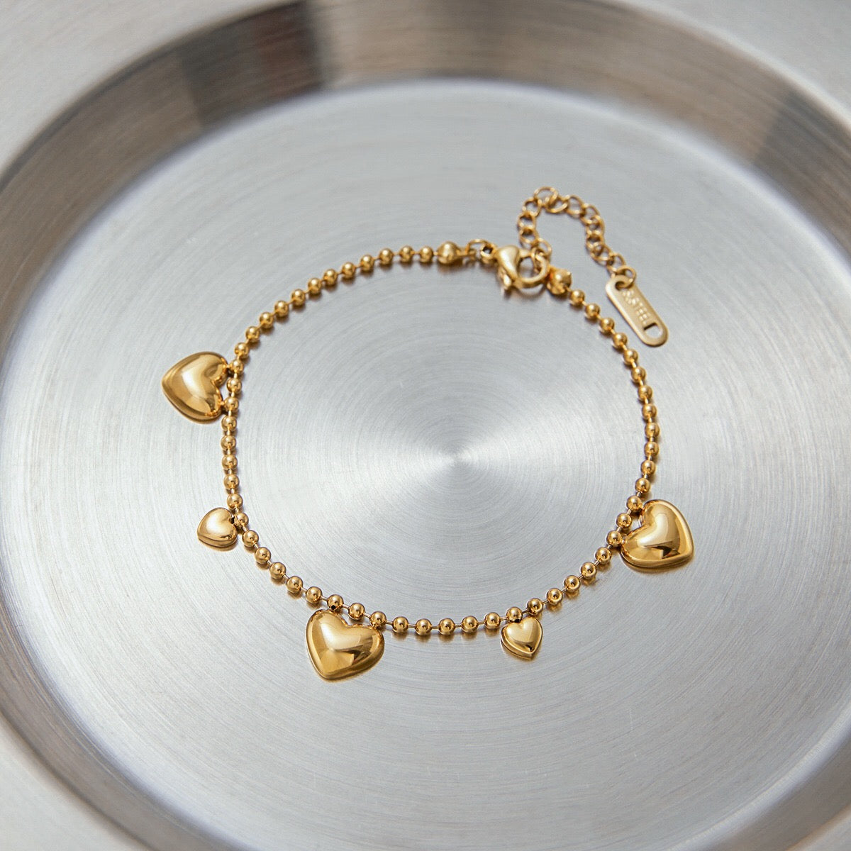 18K Gold Waterproof Flipped Heart Dainty Hand Jewelry Chain Bracelet