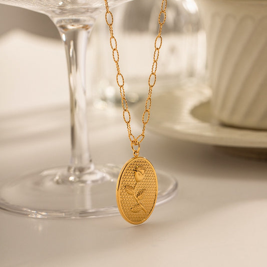 18K Gold Rose Oval Plate Pendant Necklace
