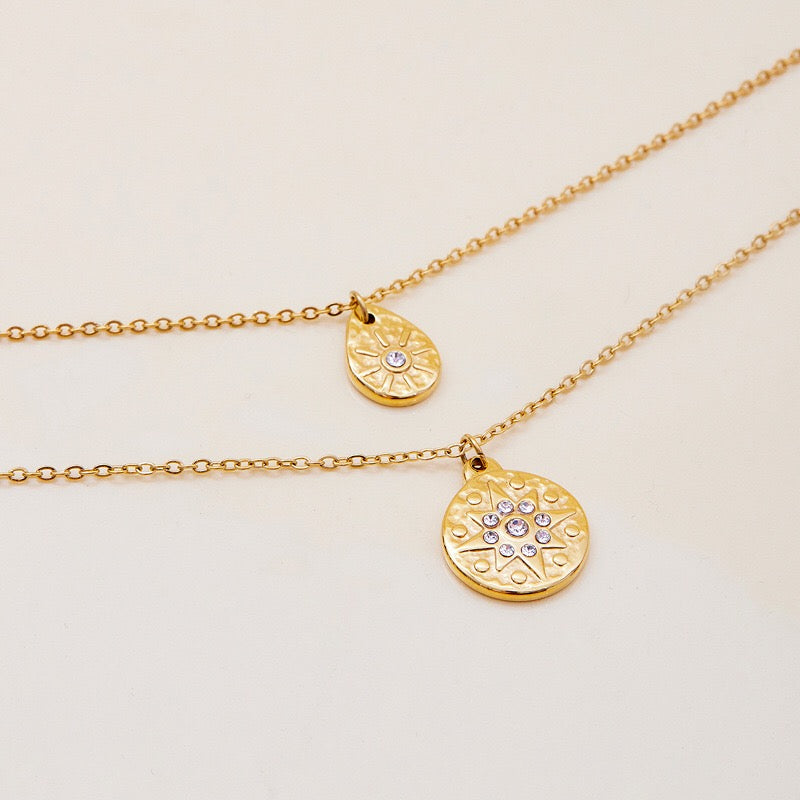 18K Gold Cascading Sun Pedant Paperclip Chain Layered Necklace Set