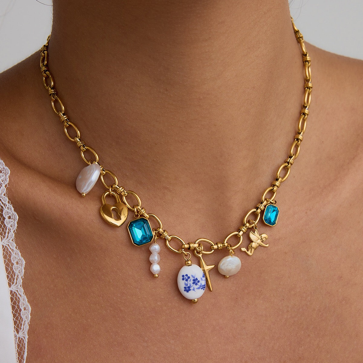 18K Gold Flower Blossom Ceramic Circle Chain Charm Necklace