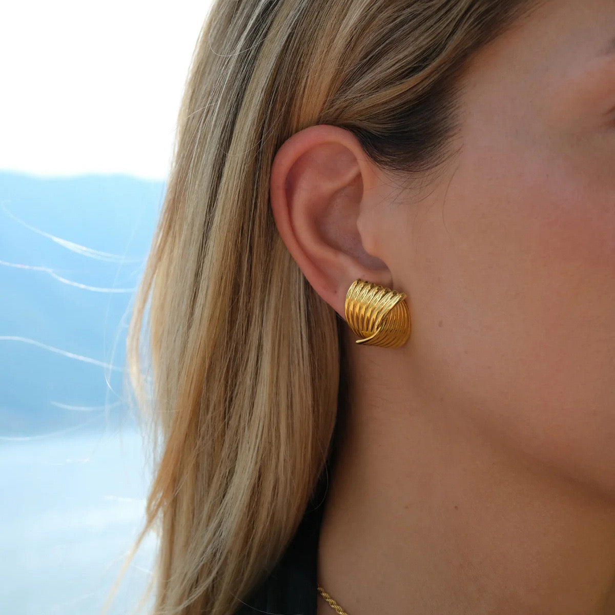 18K Gold Hold Together Stud Earrings