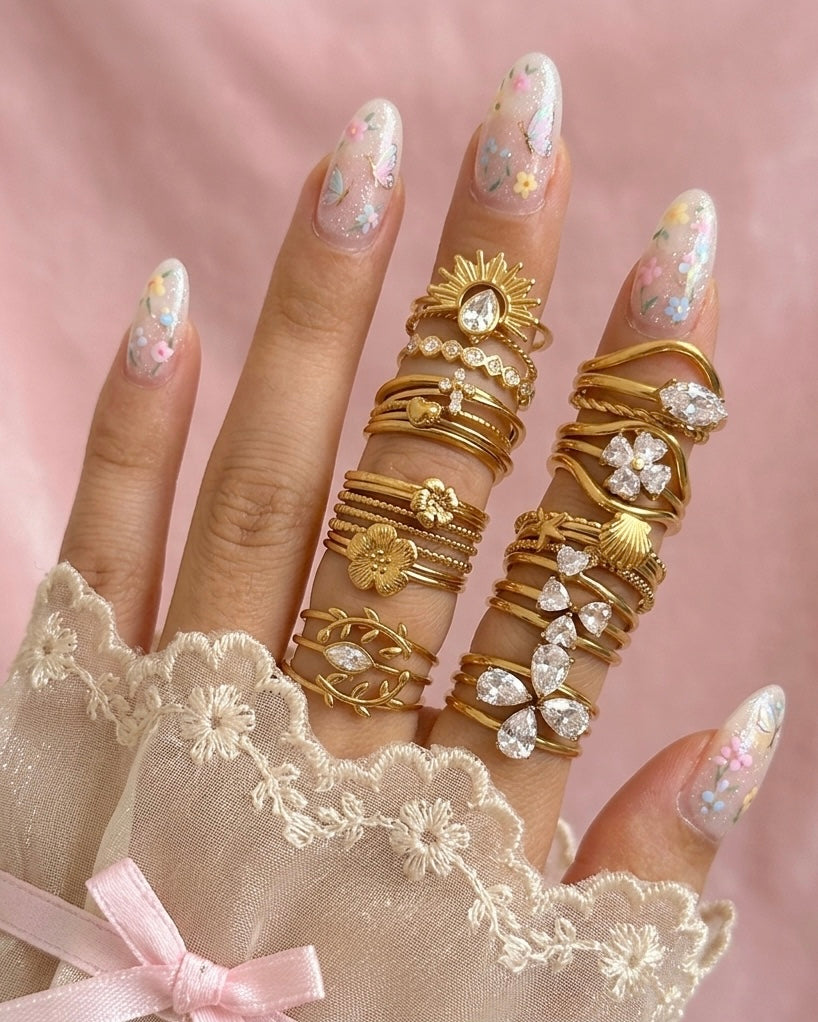 18K Gold Goddess Glow Four Leaf Clover Stacking Rings Set