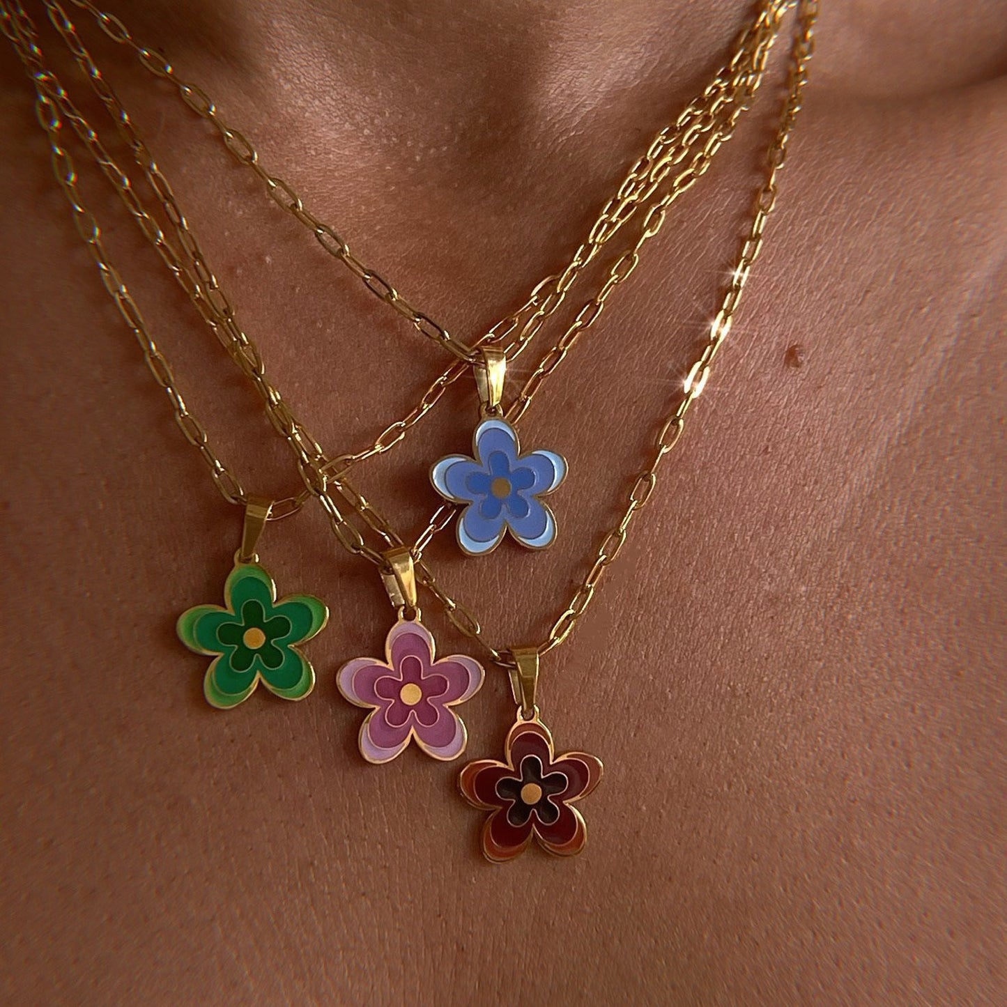 18K Gold Summer Flower Necklace