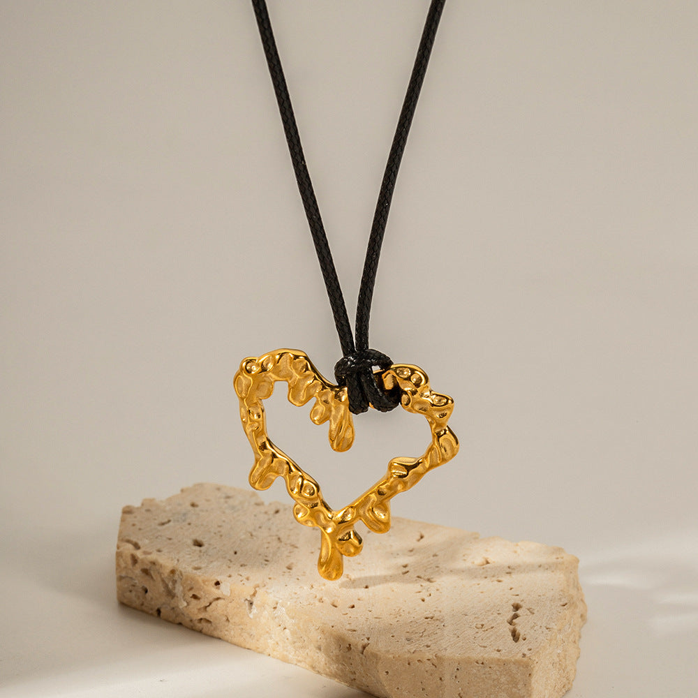 18K Gold Dripping Heart Pendant Necklace