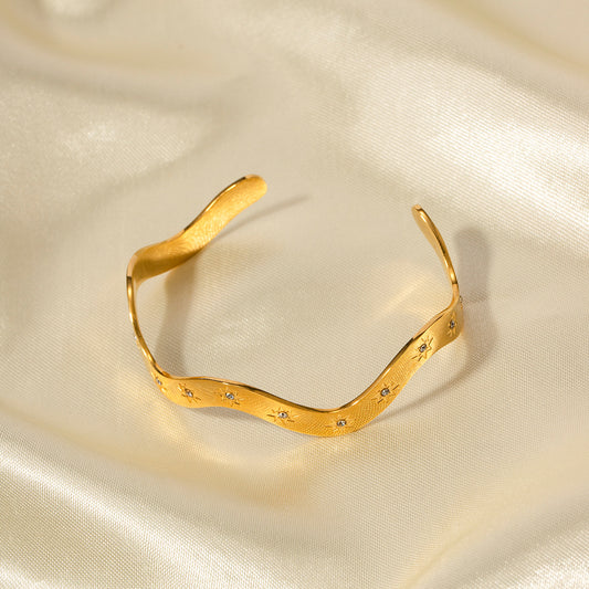 18K Gold Starry Bangle Bracelet