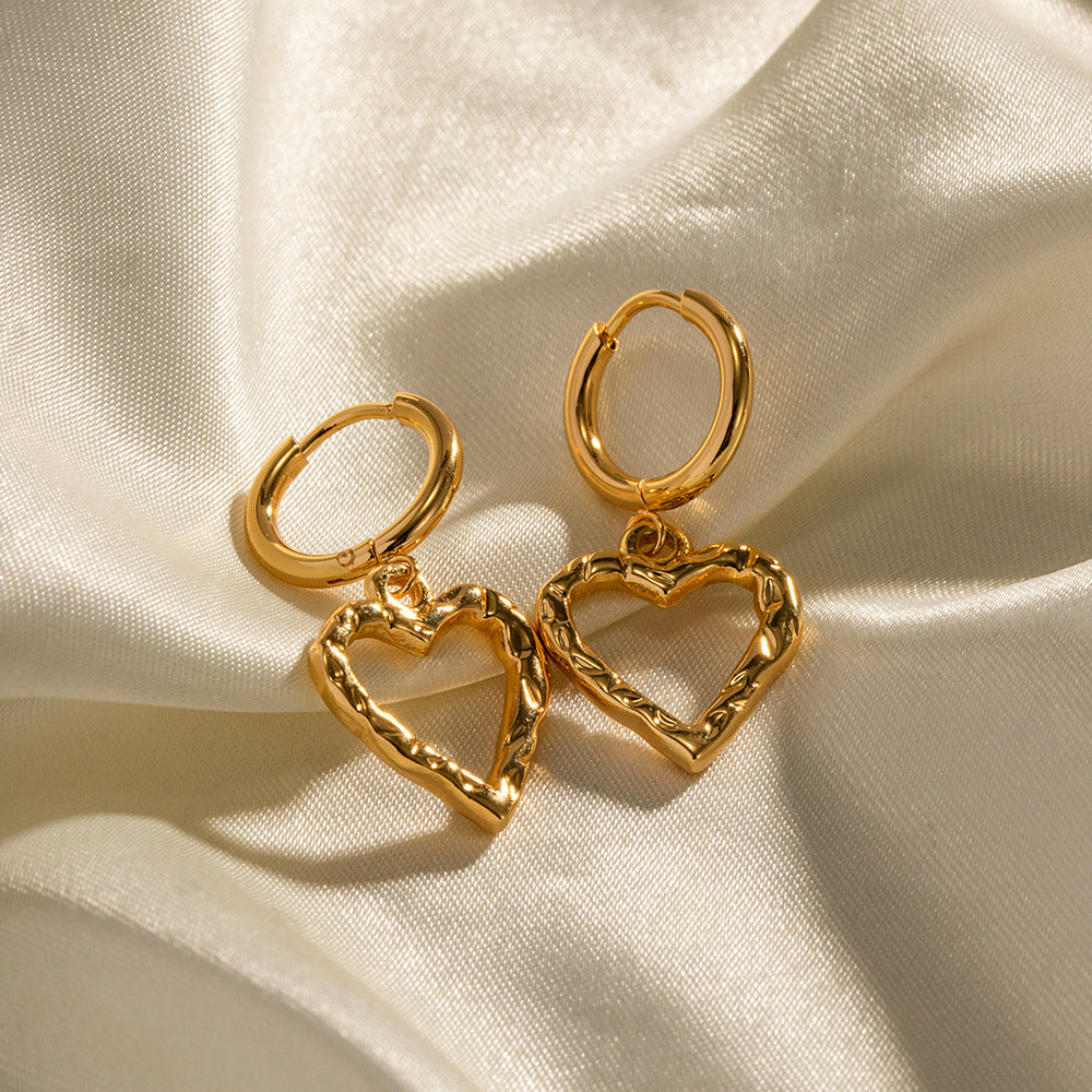 18K Gold Heart Dangle Huggie Earrings