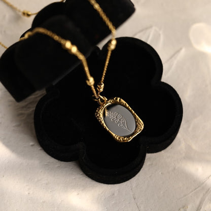 18K Gold Birth Flower Pendant Necklace